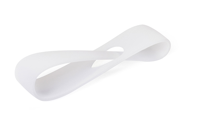 A 3D-printed loop made with VersaClear using stereolithography, with a normal finish.