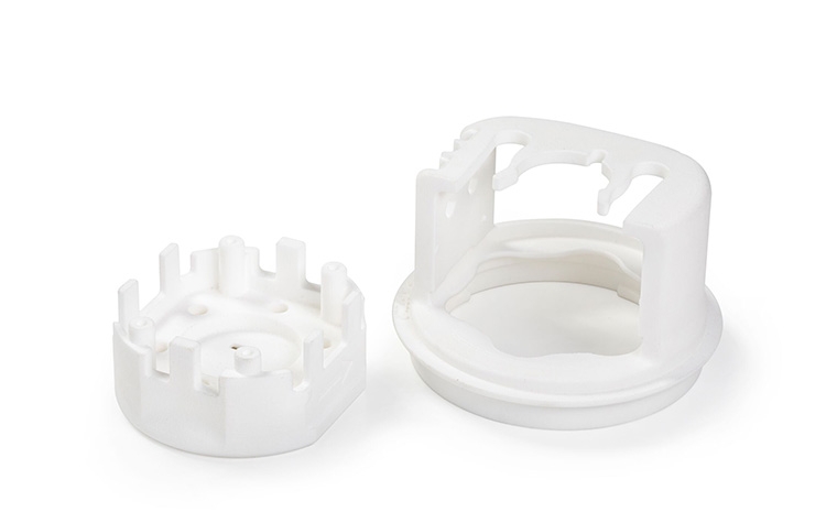Biocompatible parts 3D printed in PA 12 for MMI
